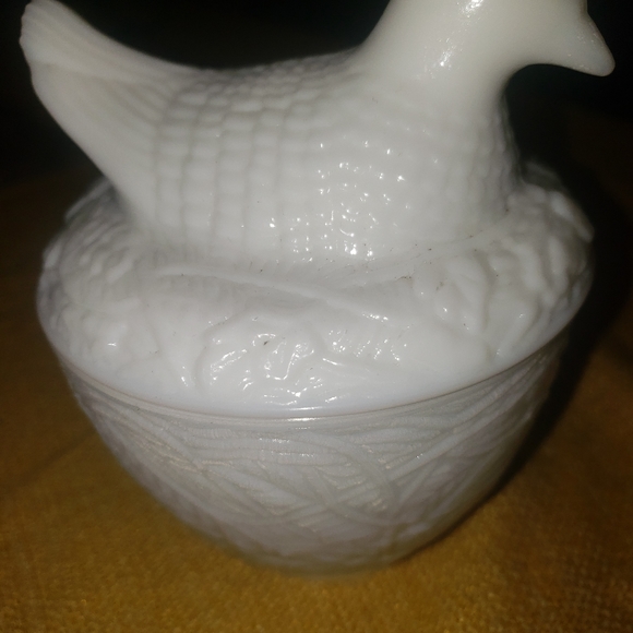 Avon Accents Vintage Avon Milk Glass Hen Candy Dish Poshmark